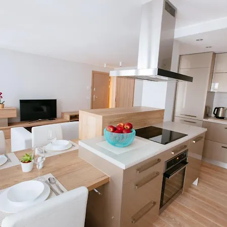 New Exclusive 2 Bedroom In Oldriga 리가